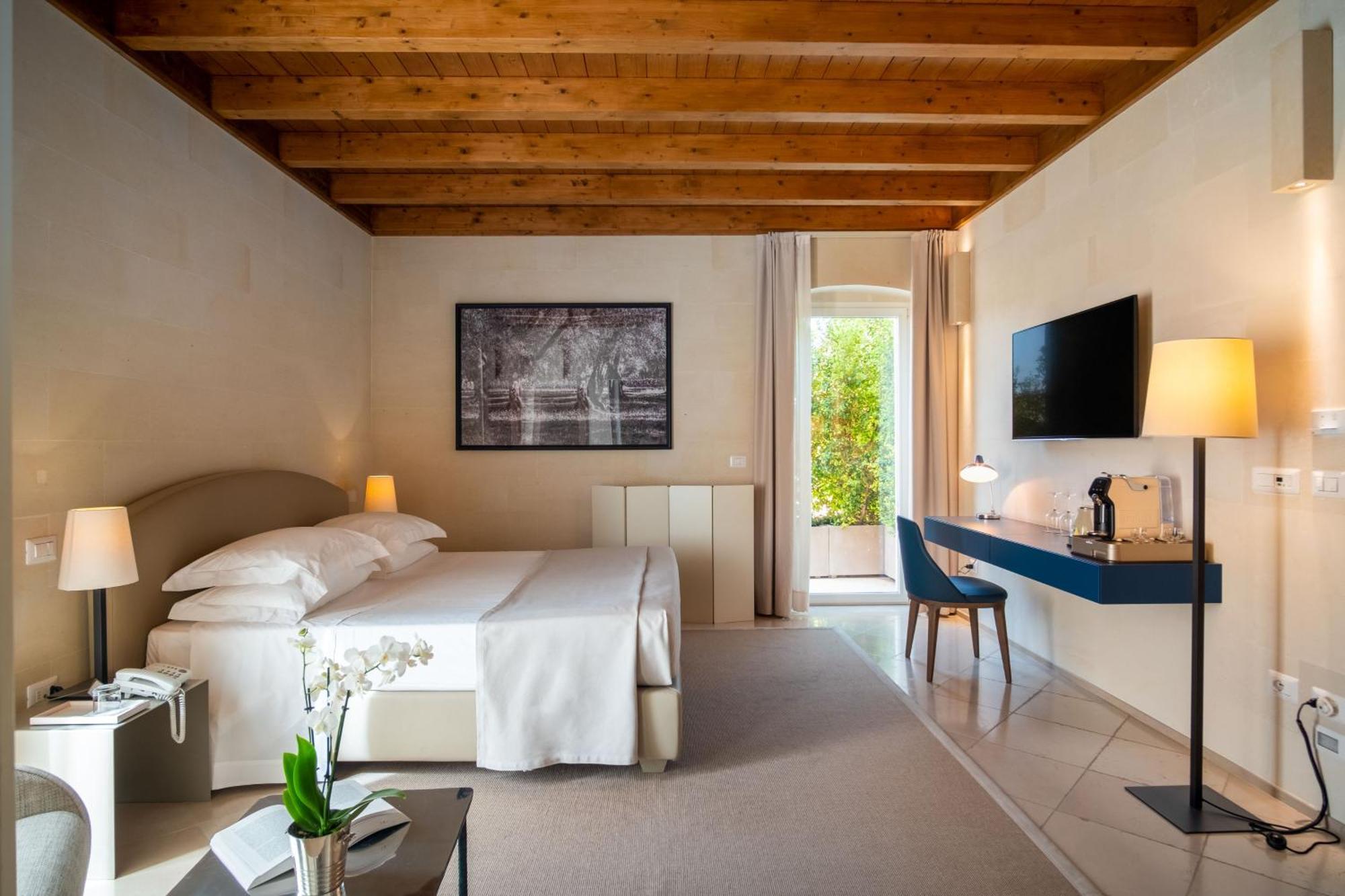 La Fiermontina Luxury Home Hotel Лече Екстериор снимка